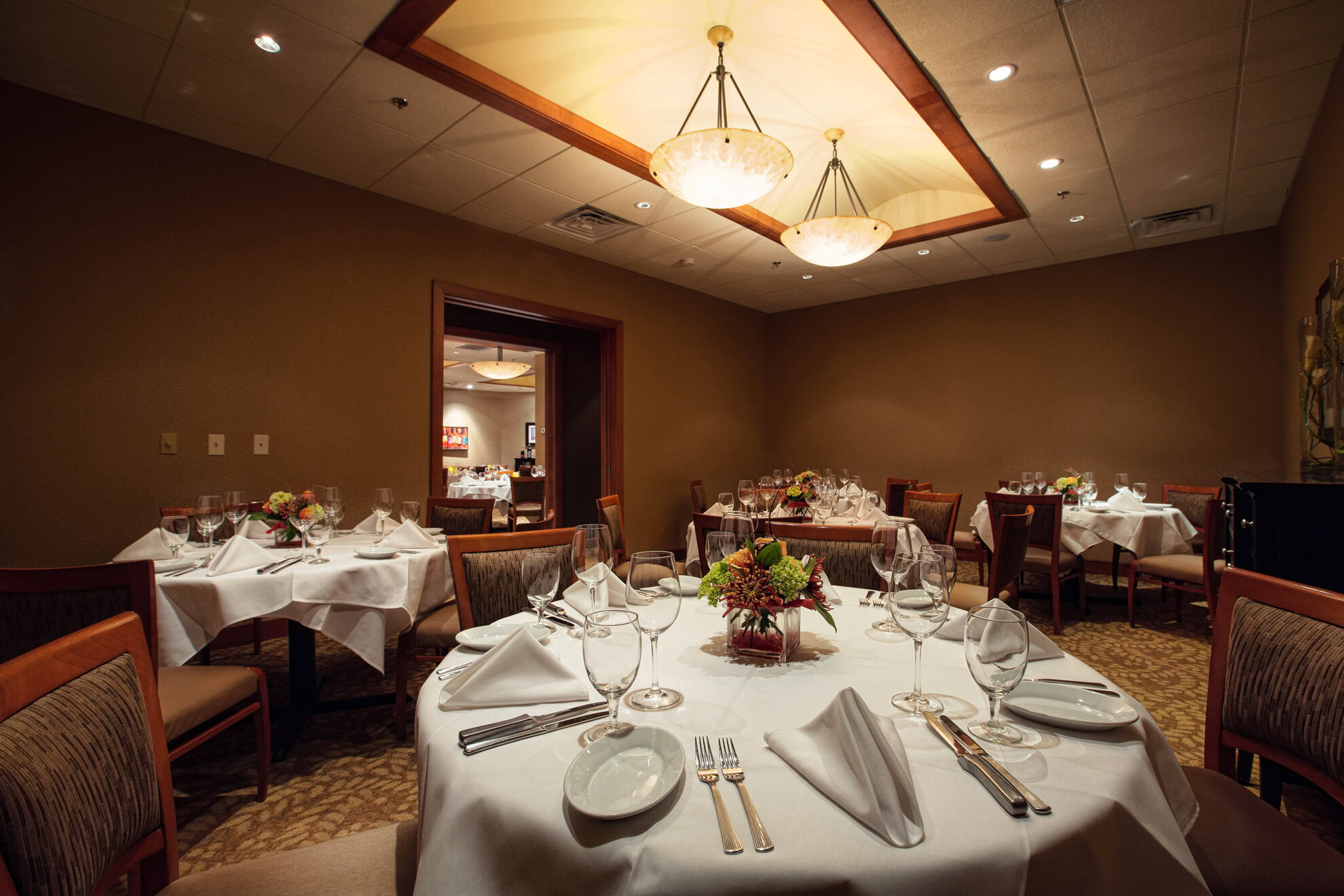 Ruth's Chris Steak House - Greenville at I-385 private dining 2