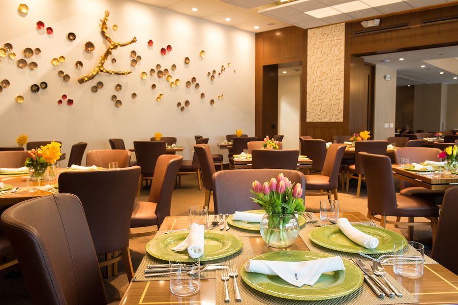 Main Dining at Kiran's