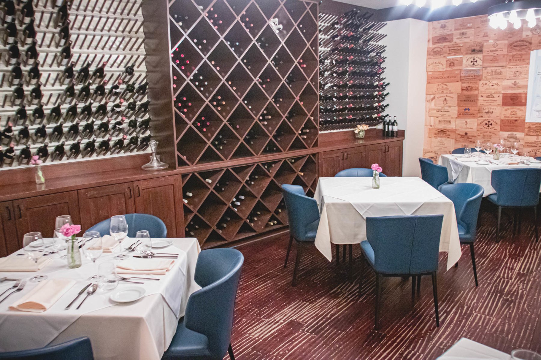 Group Reservations and Private Parties at Etoile Cuisine et Bar