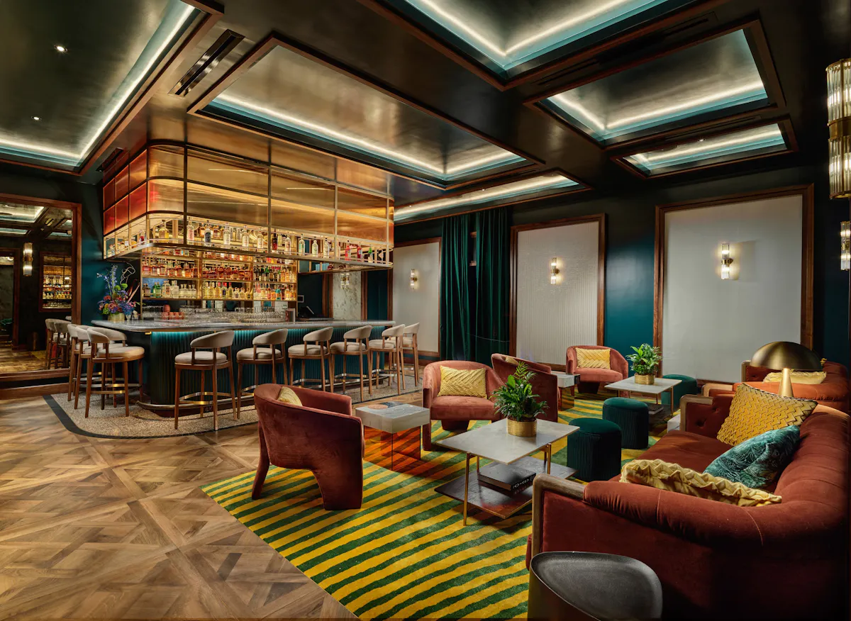 Private Events at Pluma Lounge