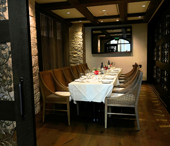 Carmine's 5th Ave private dining 4