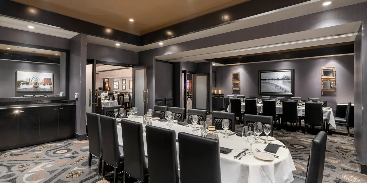 Morton's The Steakhouse - St. Louis private dining 2