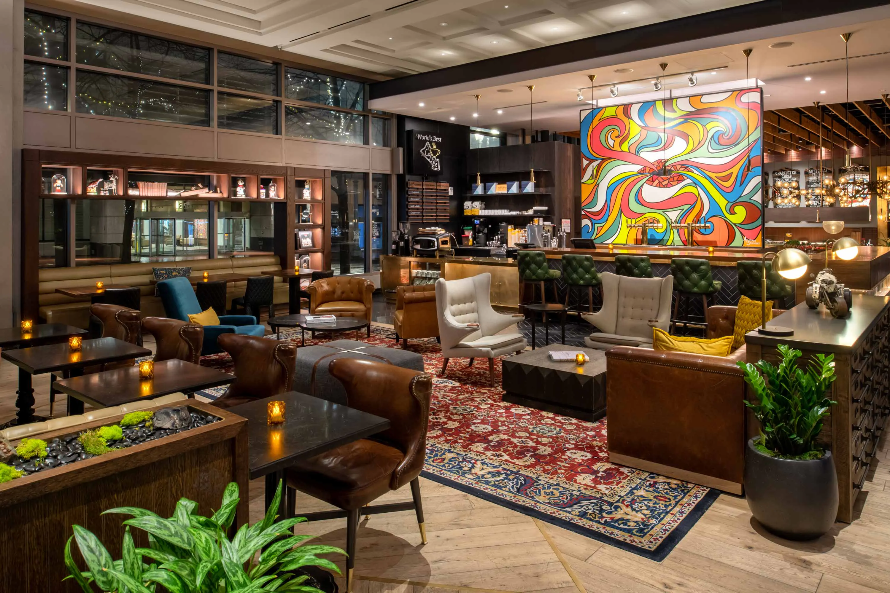 Lounge & Lobby Bar at Mayrose