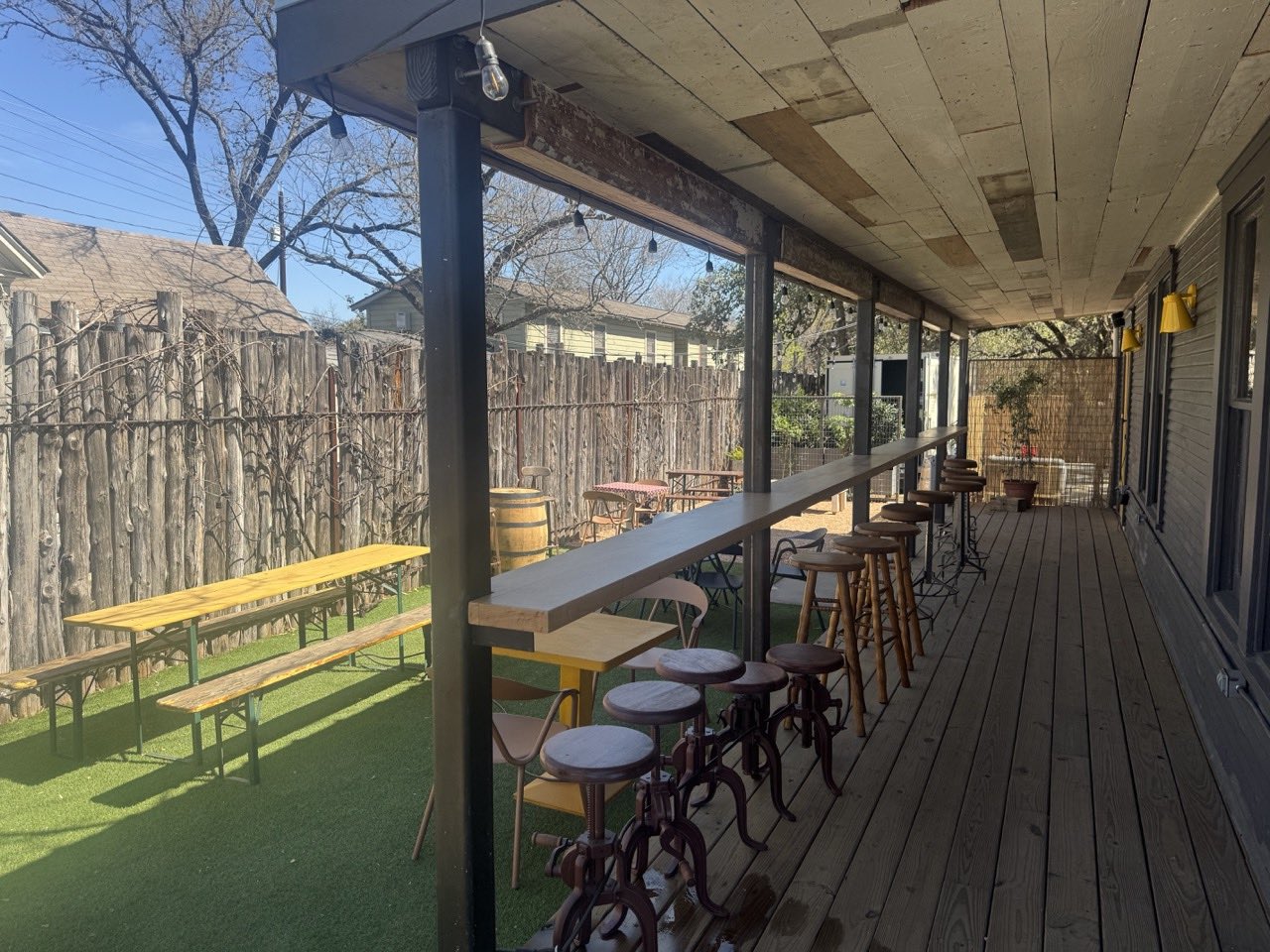 Boni's Bar Next Door private dining 2