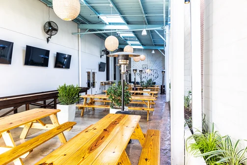 Covered Patio at Pinthouse Pizza