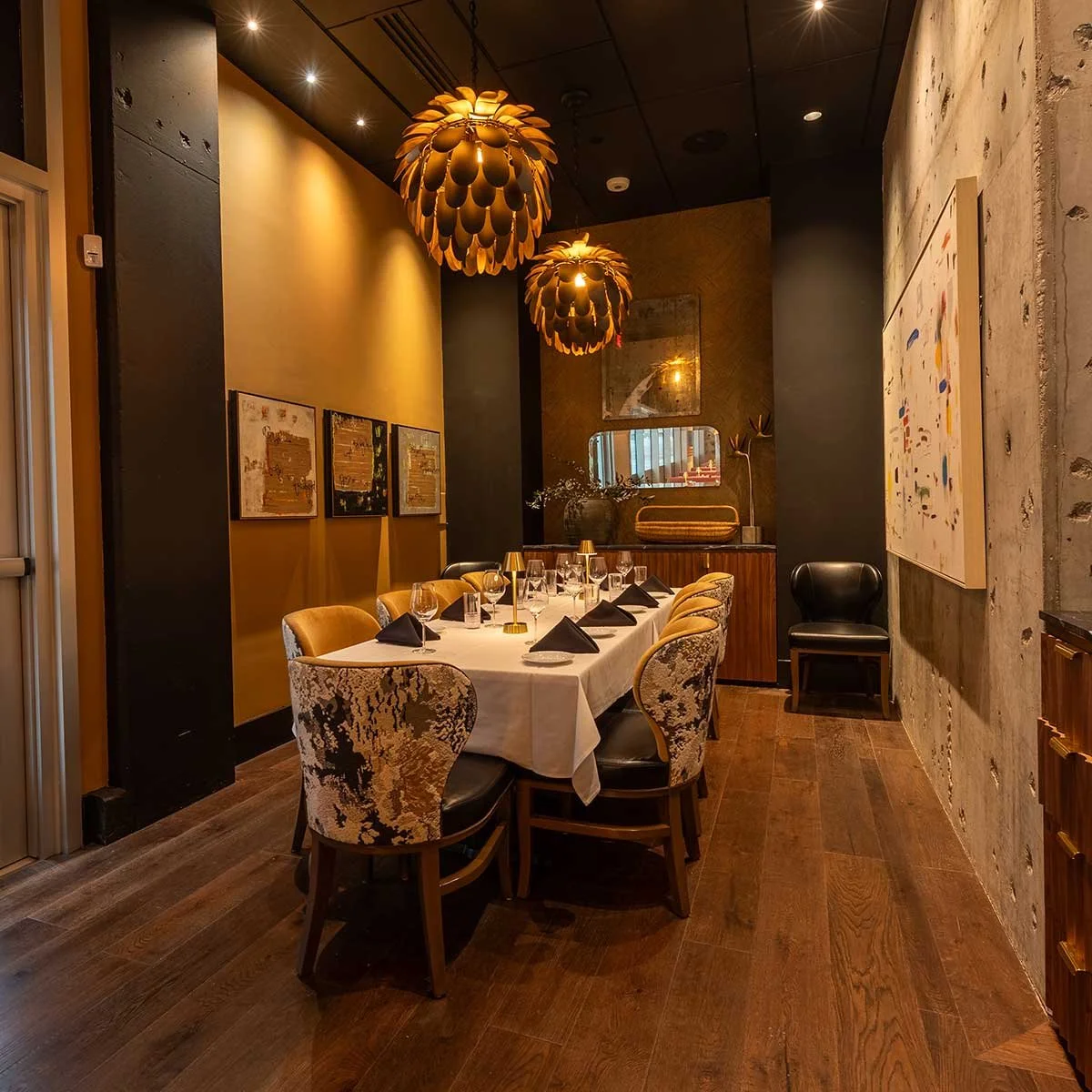 The East Room at Restaurant François