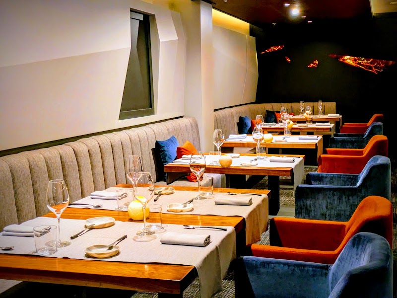 The Cherrywood Room at O' by Claude Le Tohic