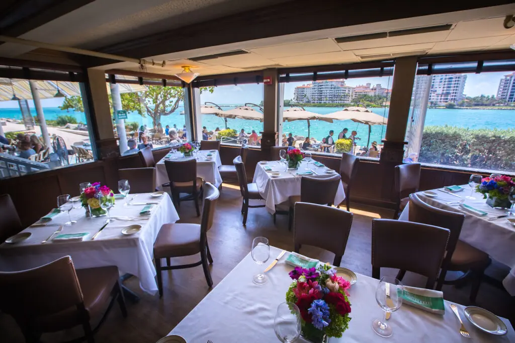 Patio at Smith & Wollensky Steakhouse - Miami