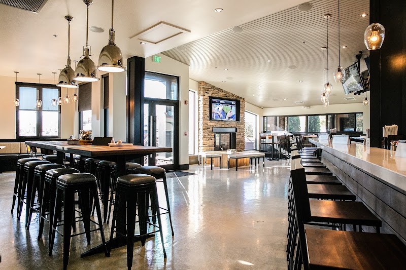 Michaels Cafe private dining 2