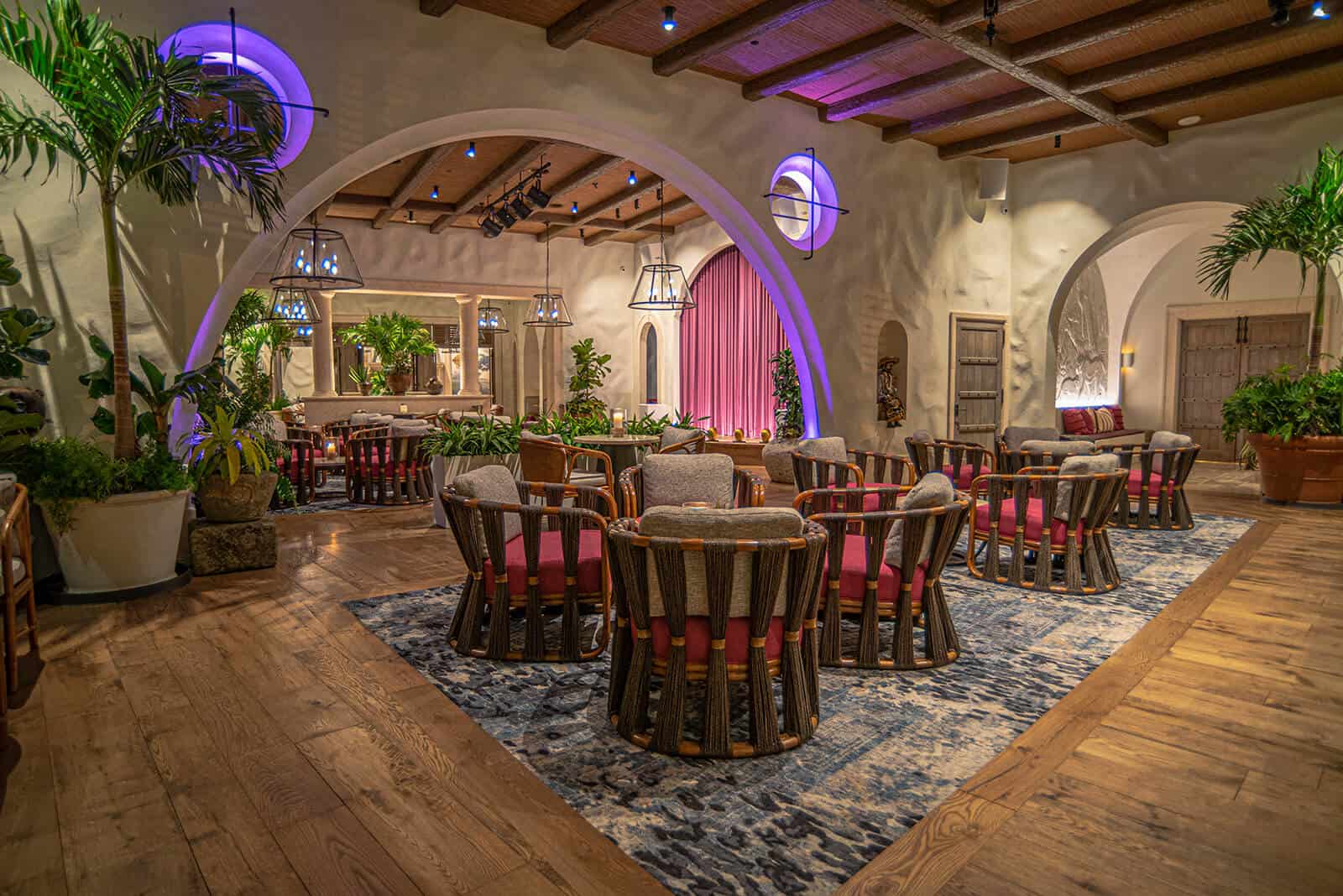 Maximón private dining