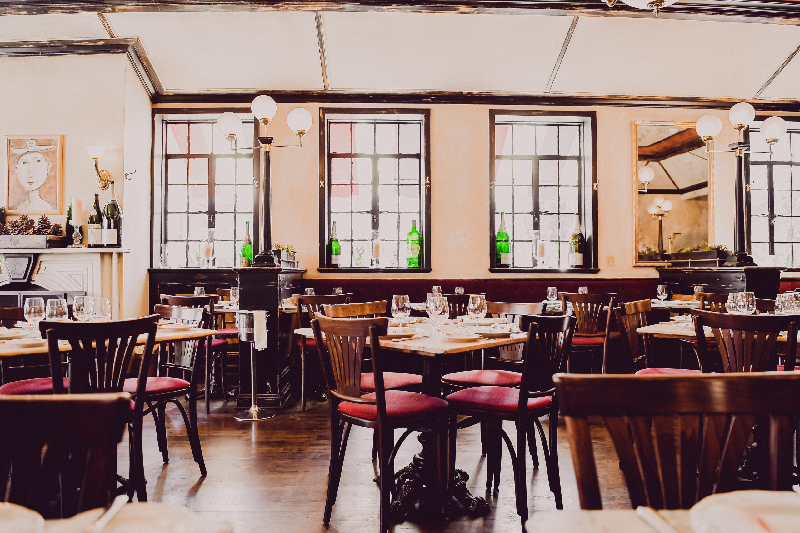 Petit Louis Bistro private dining