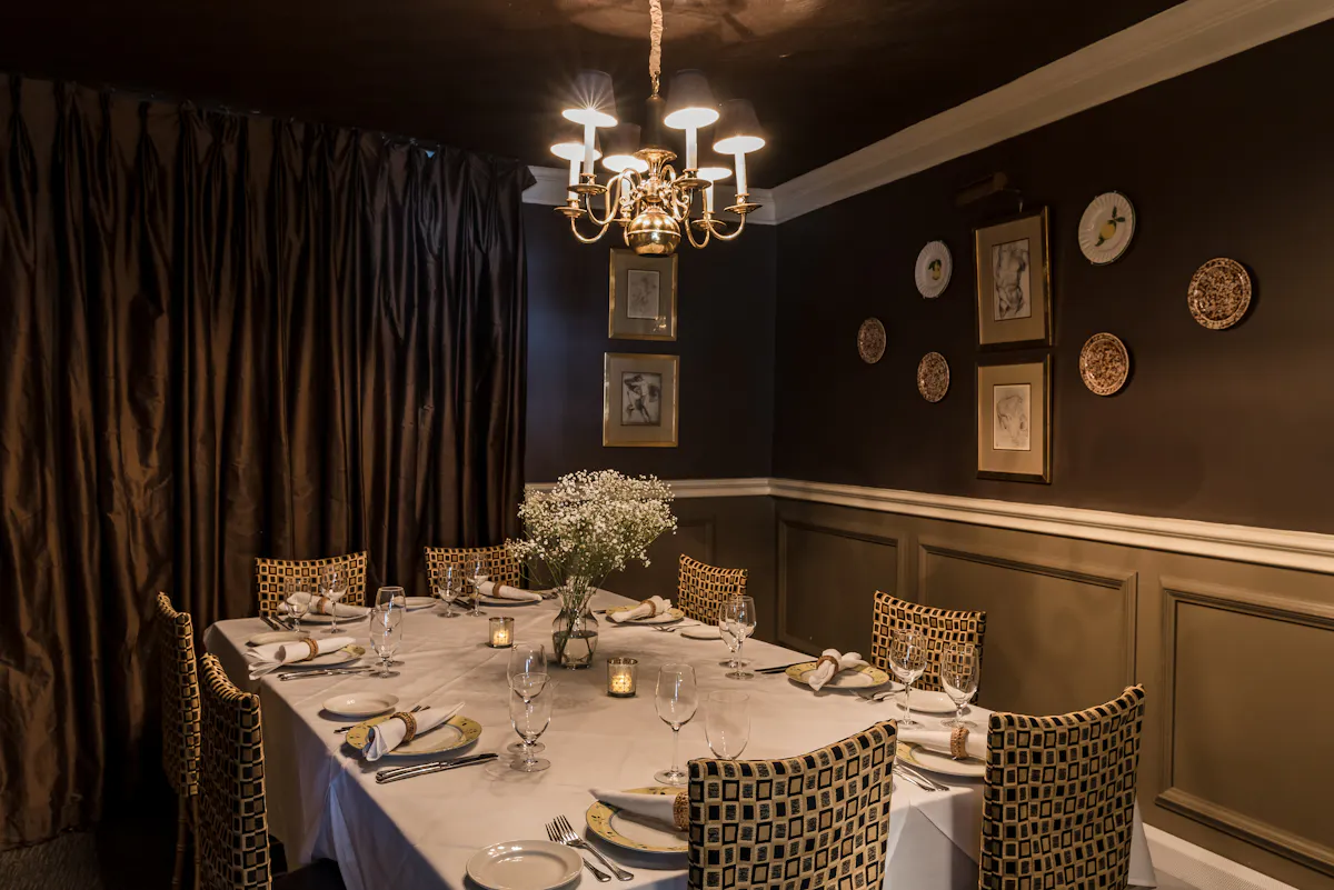 The Puccini Room at Mamma Maria