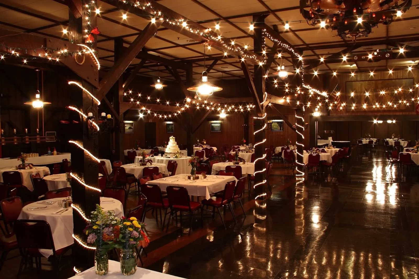 Elegant Wedding Receptions at The Farm
