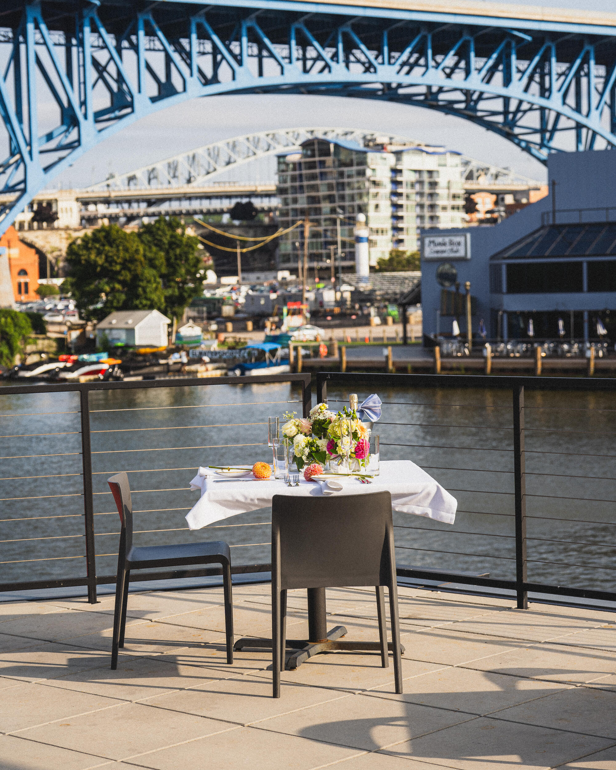 Riverfront Patio at Alley Cat Oyster Bar