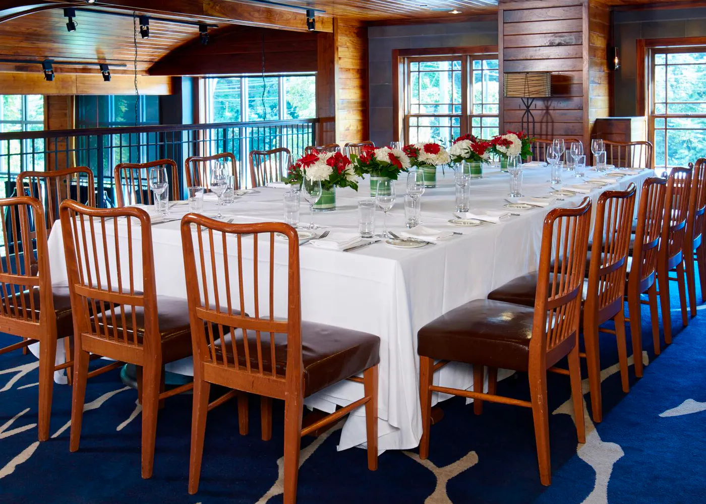 The Mezzanine at Moderne Barn Restaurant
