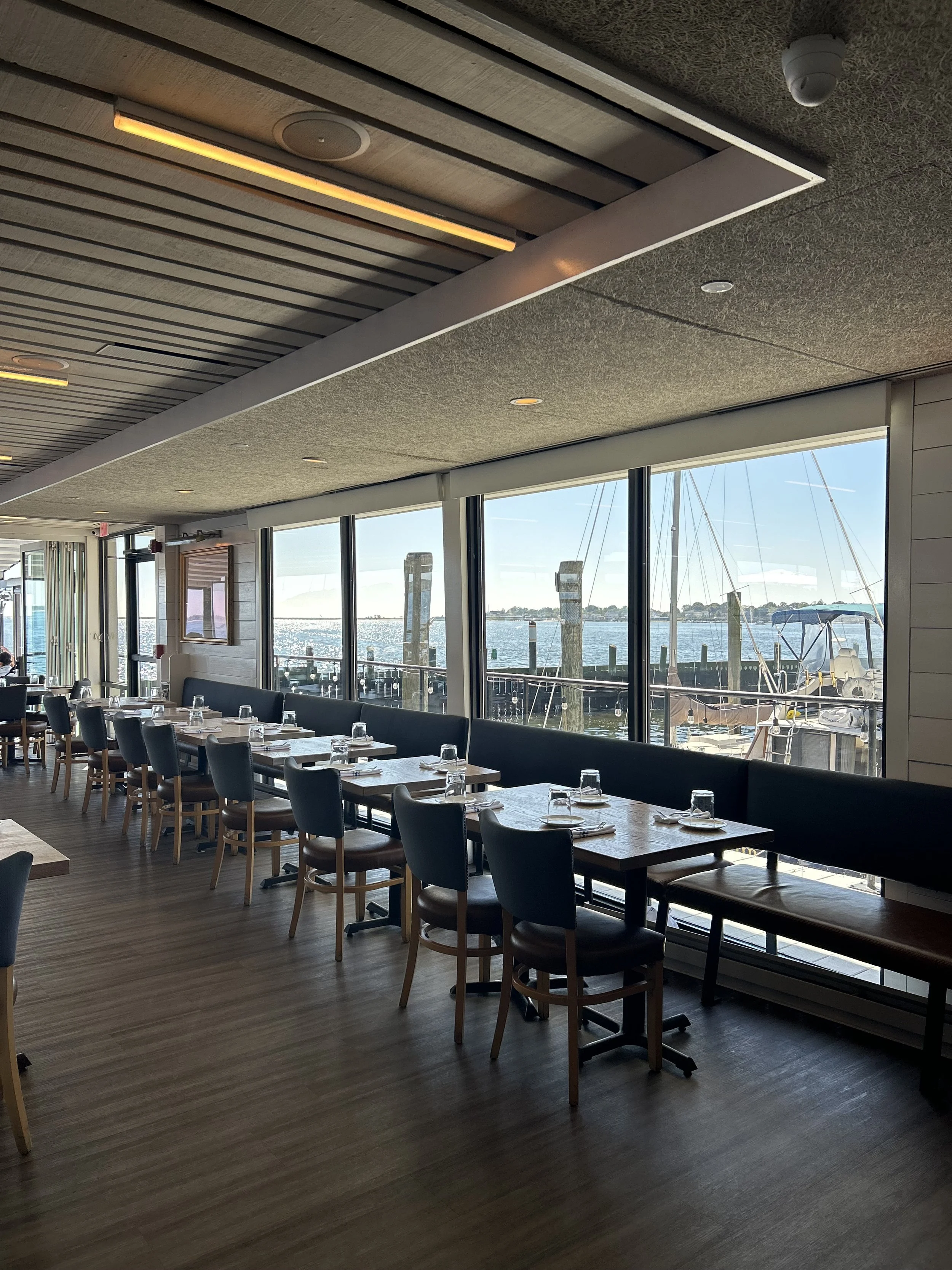 Shell & Bones Oyster Bar and Grill private dining 2