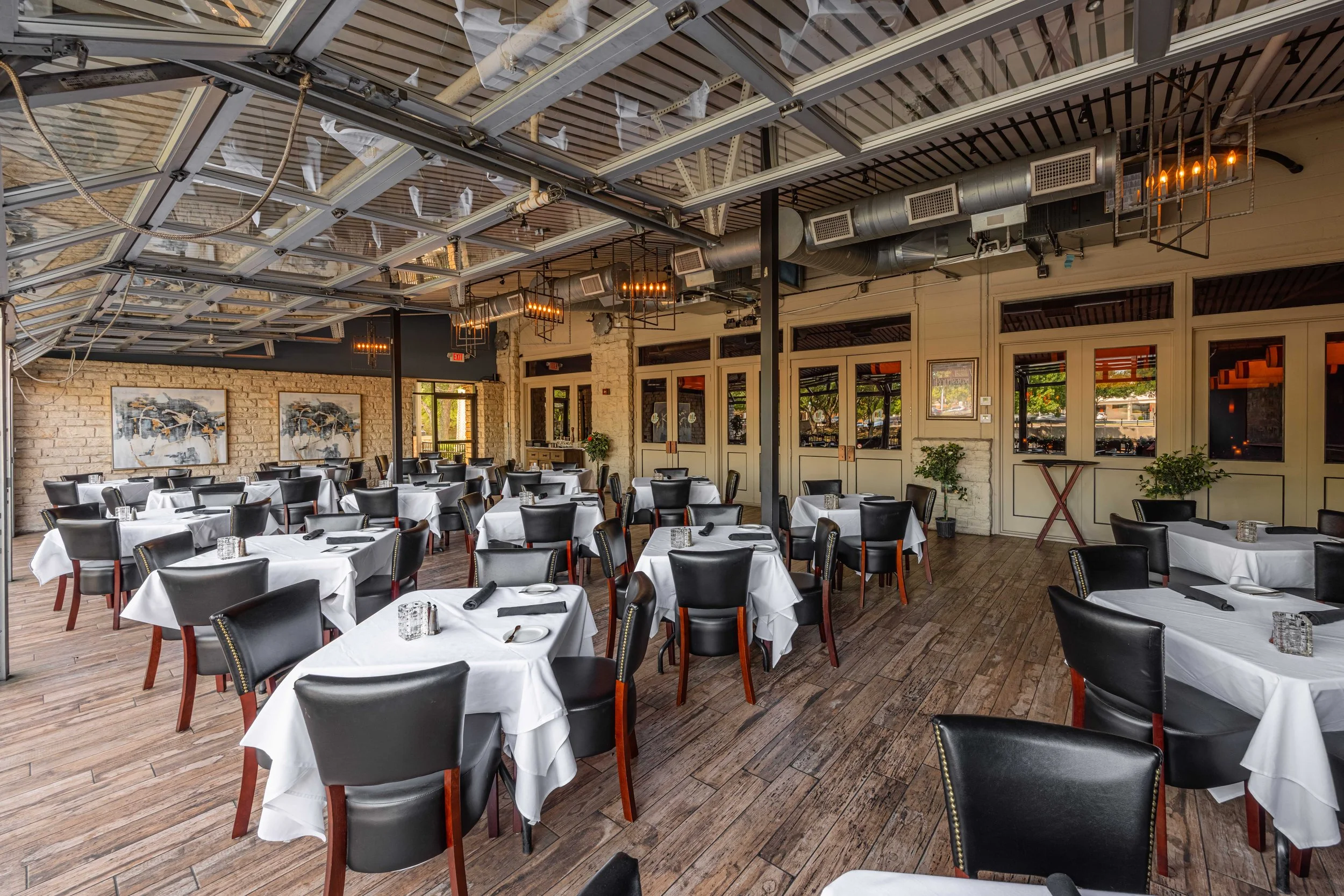 La Terrace at Mignon - Prime Steaks, Seafood and Cocktails