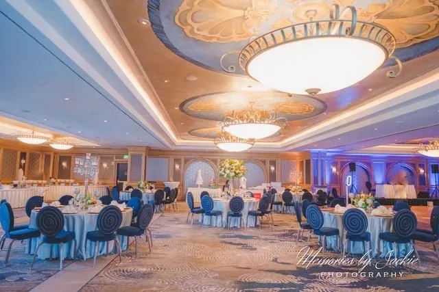 Nautilus Ballroom at Aquarium Restaurant