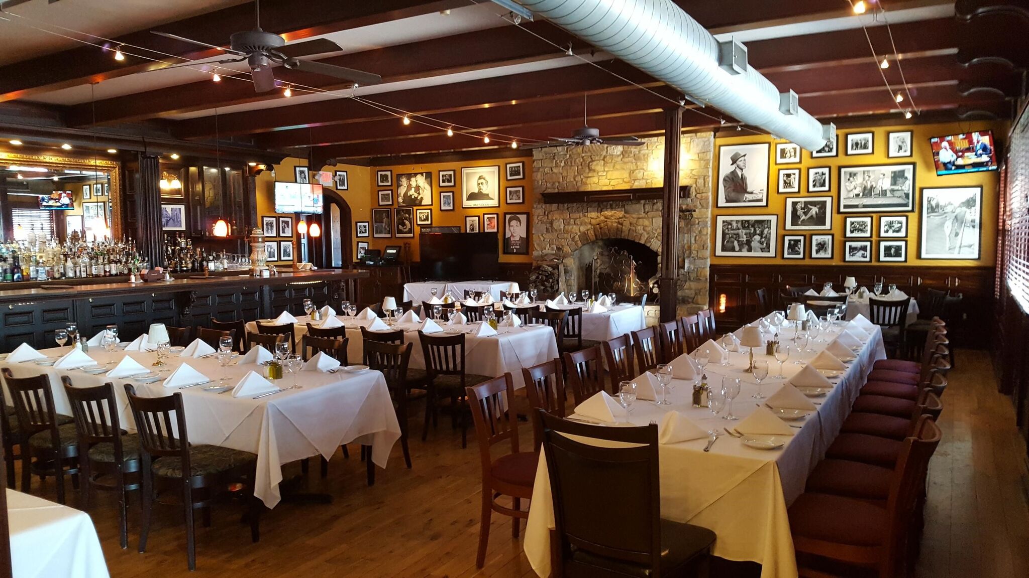Capri Italian Restaurant private dining 2
