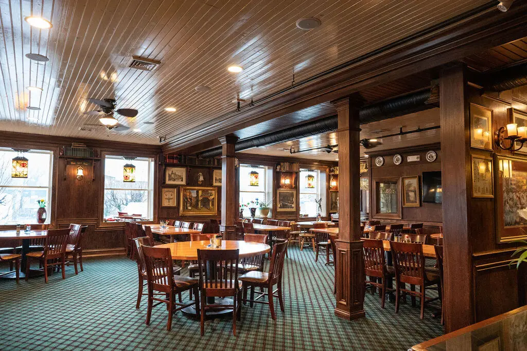 Oxford Room at Aristocrat Pub & Oxford Room