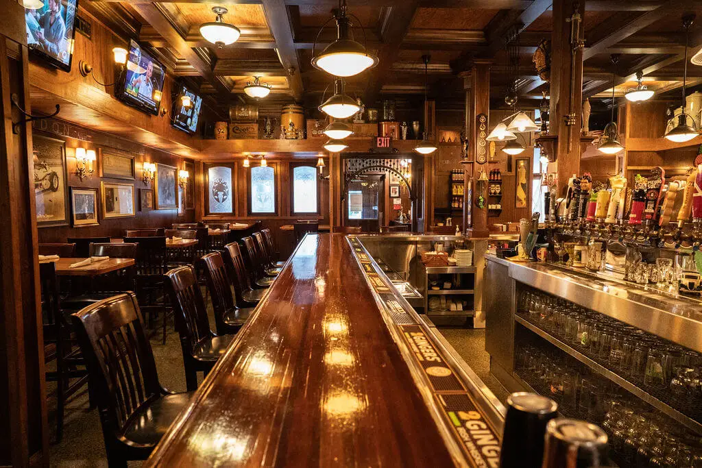 Aristocrat Pub & Oxford Room private dining 2