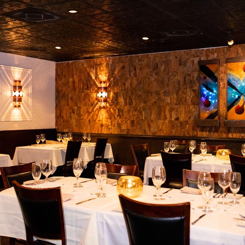 Wine Room at David's Restaurant & Lounge