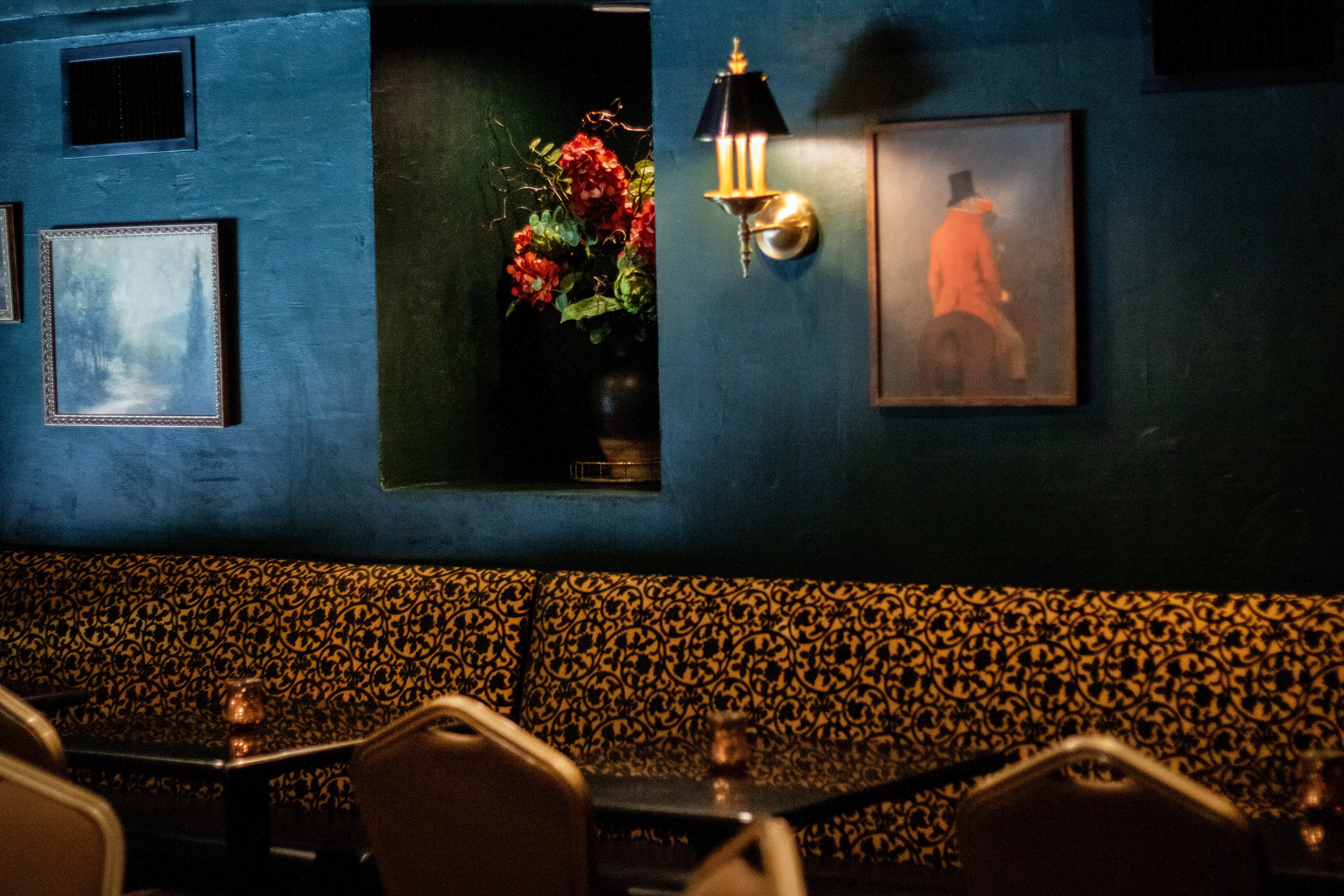 Louie's Reserve Restaurant & Wine Bar private dining 3