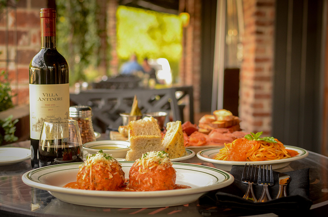 Semi-private area at Il Primo Northshore