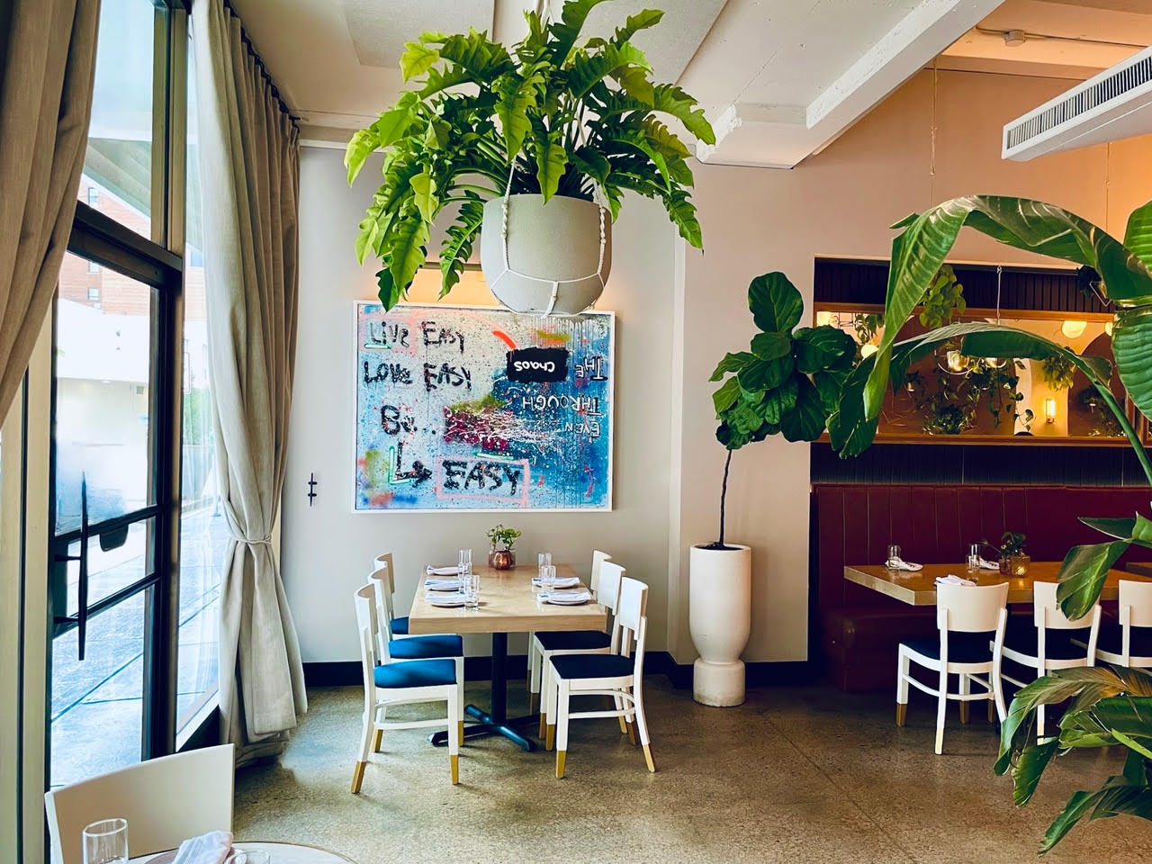 Easy Bistro & Bar private dining 4