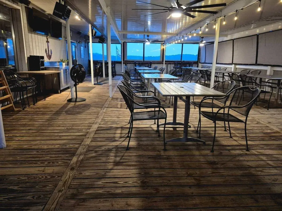 Covered deck at Lakeshore Grille