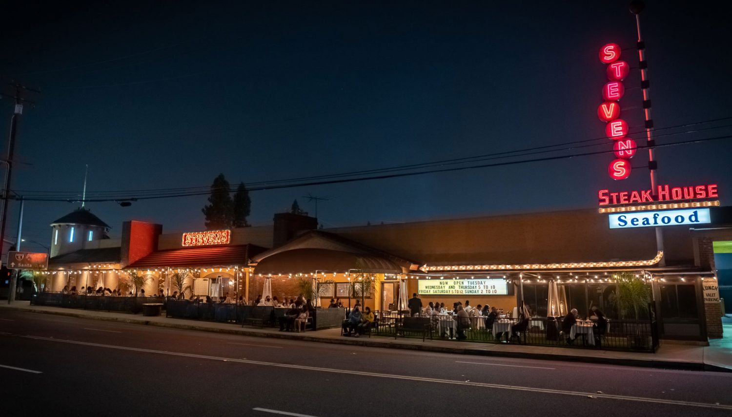 Steven's Steak & Seafood House venue