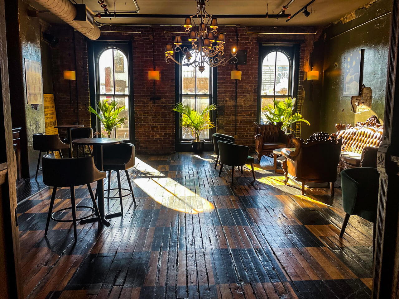 The Salon Bar at Patrick O'Shea's
