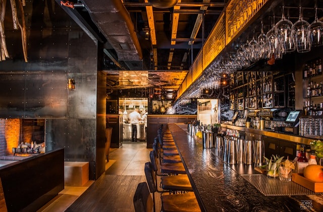 Nautical Lounge at Kettner Exchange
