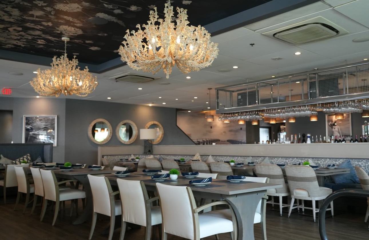 Shooters Waterfront private dining 2