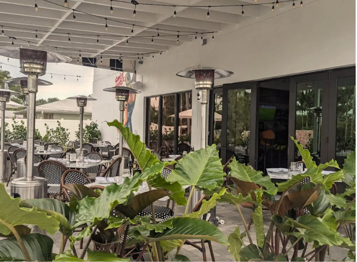 Lynora's Italian Kitchen private dining 2