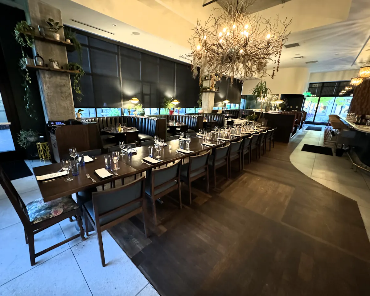 Mr. Paul's Supper Club private dining 5