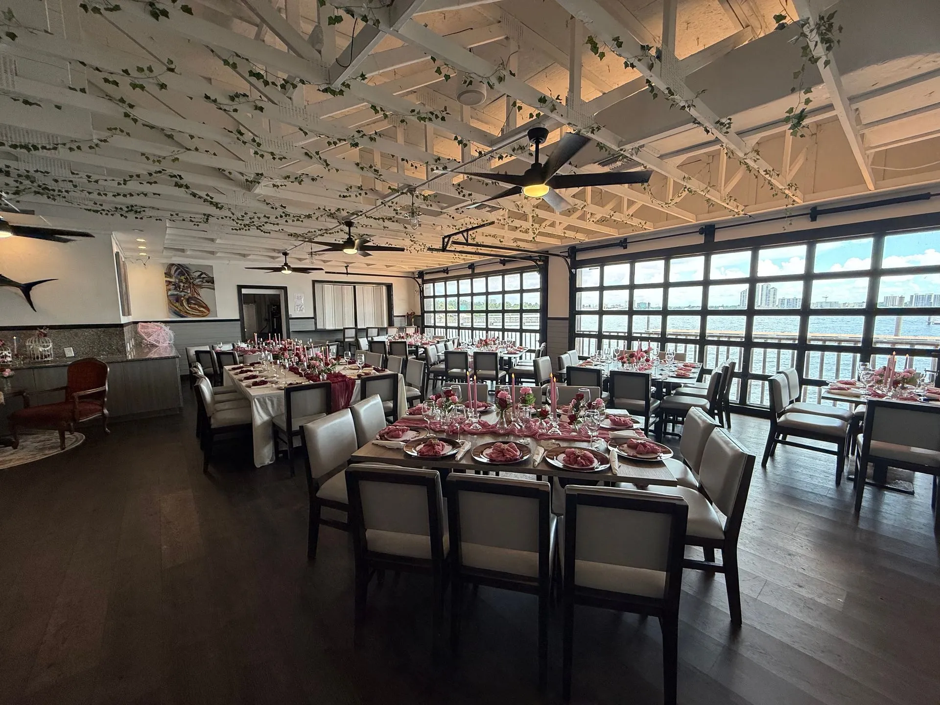 Three Fishermen Seafood Restaurant private dining 3