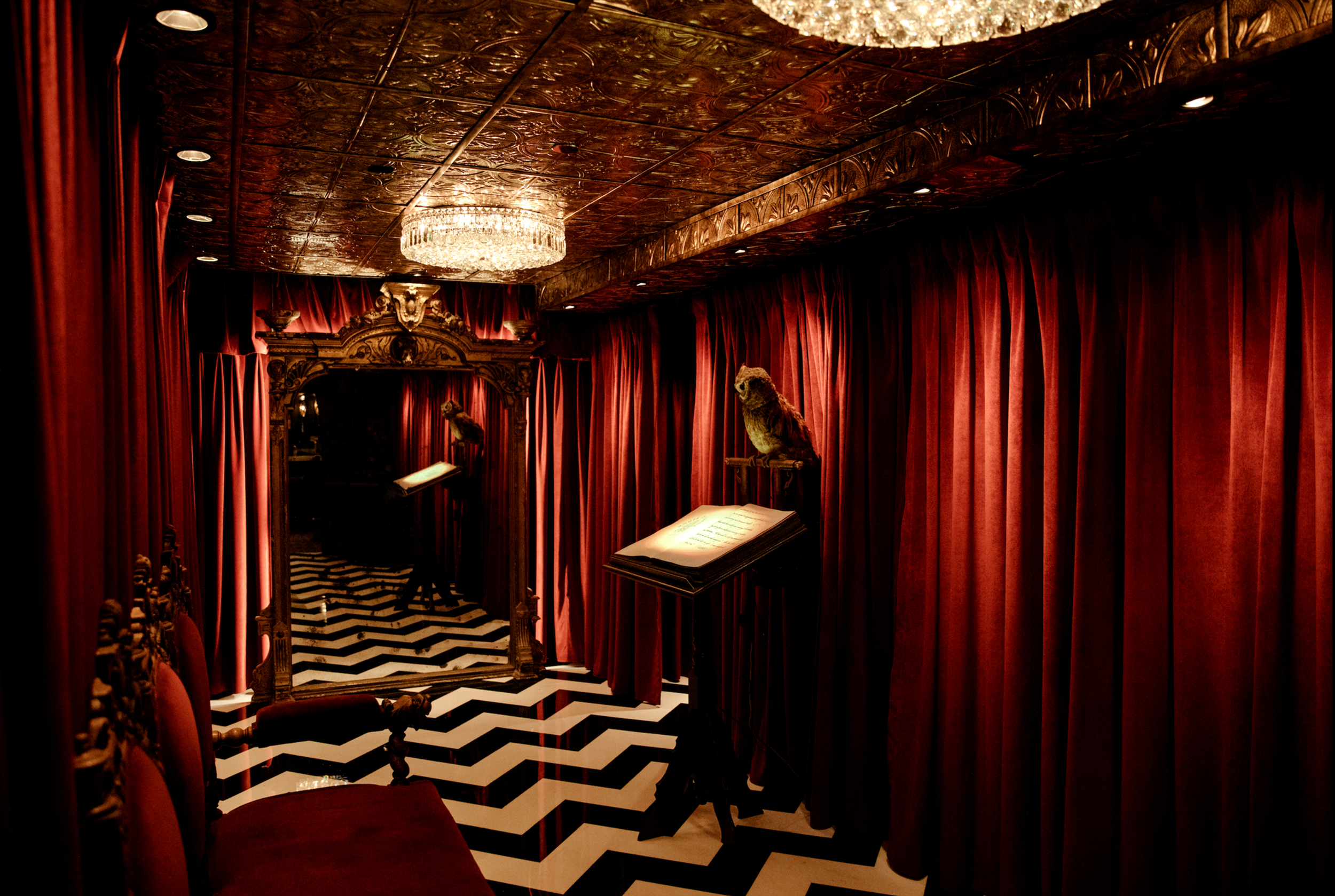 House of Cards private dining 2