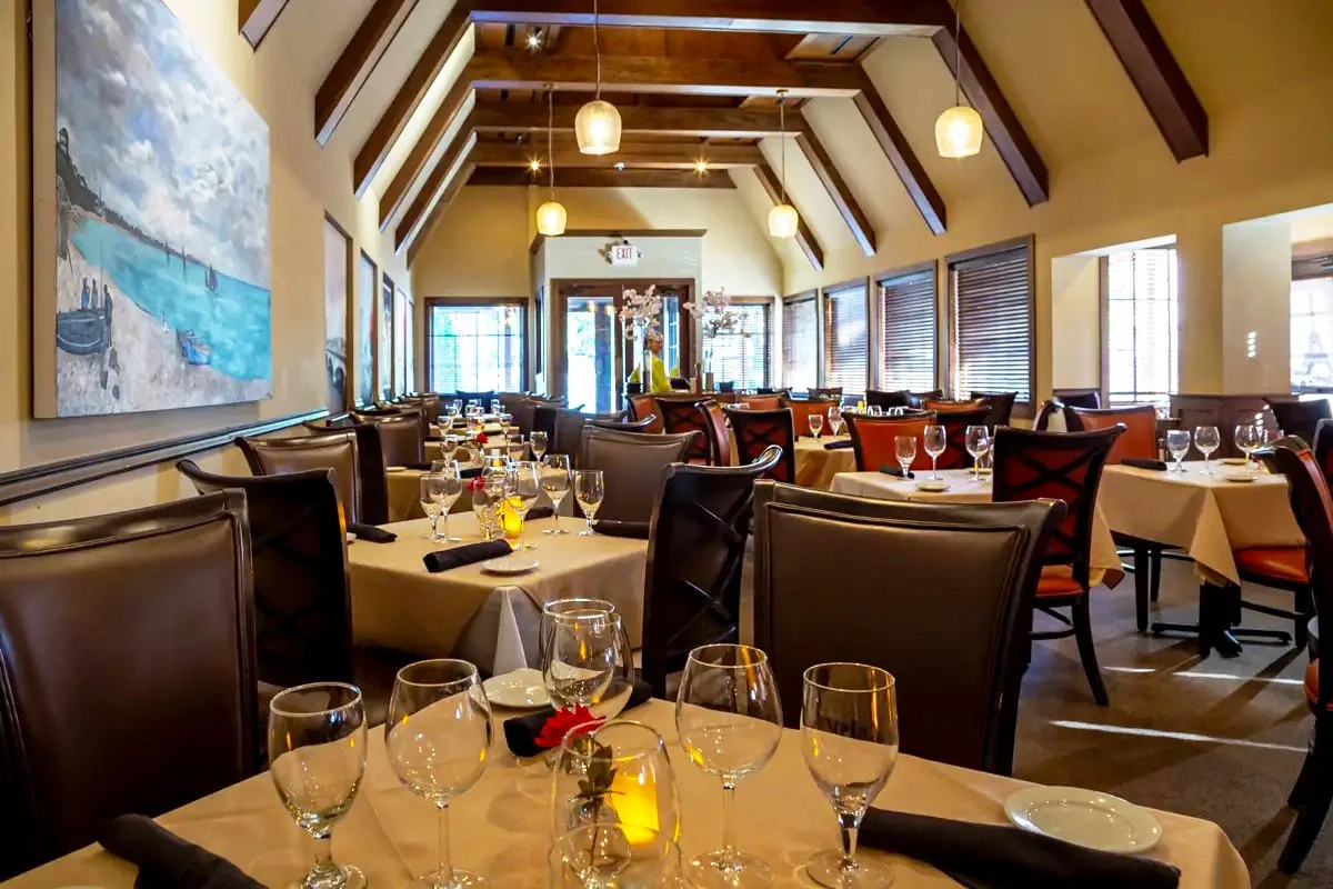 The Main Dining Room at Chateau West