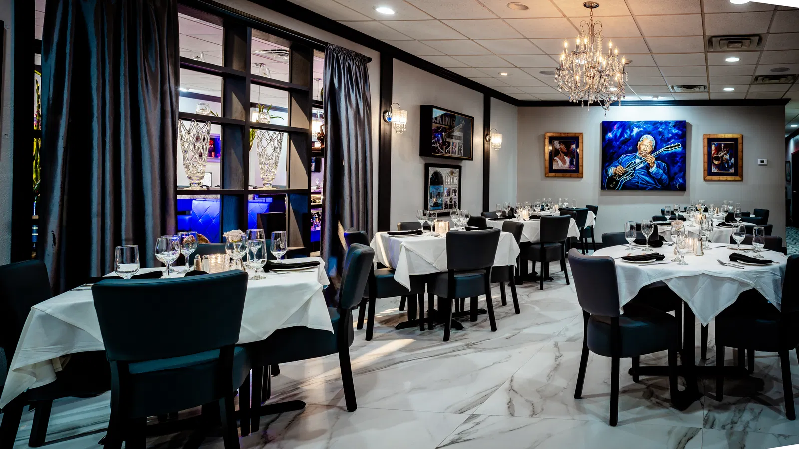 Austin's Seafood & Steakhouse private dining 2