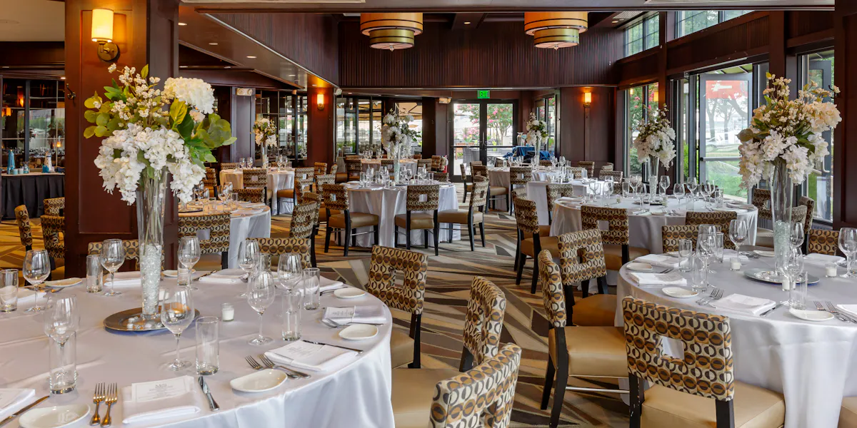 McCormick & Schmick's Seafood - Baltimore private dining 4