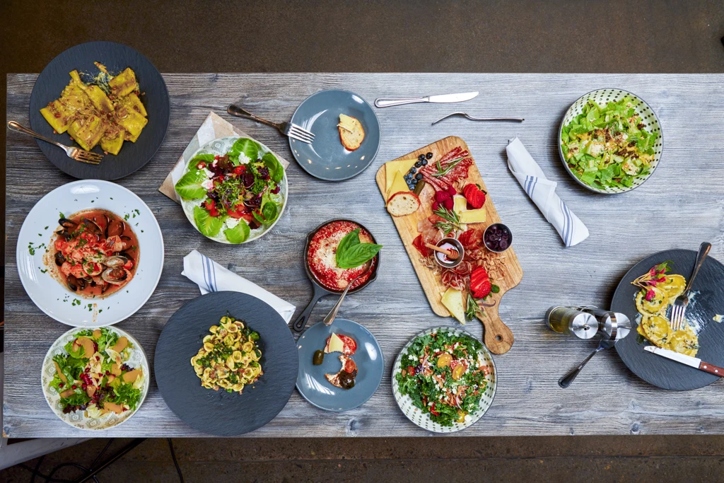 Trenta Pizza & Cucina and Trenta Lounge private dining 4