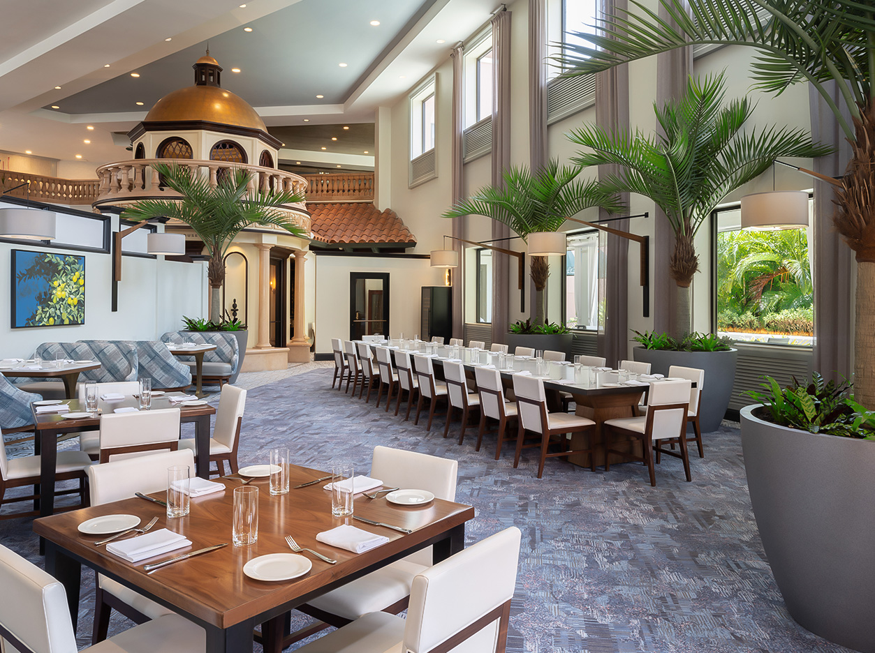 Atrium Dining Room at The Venetian Chop House
