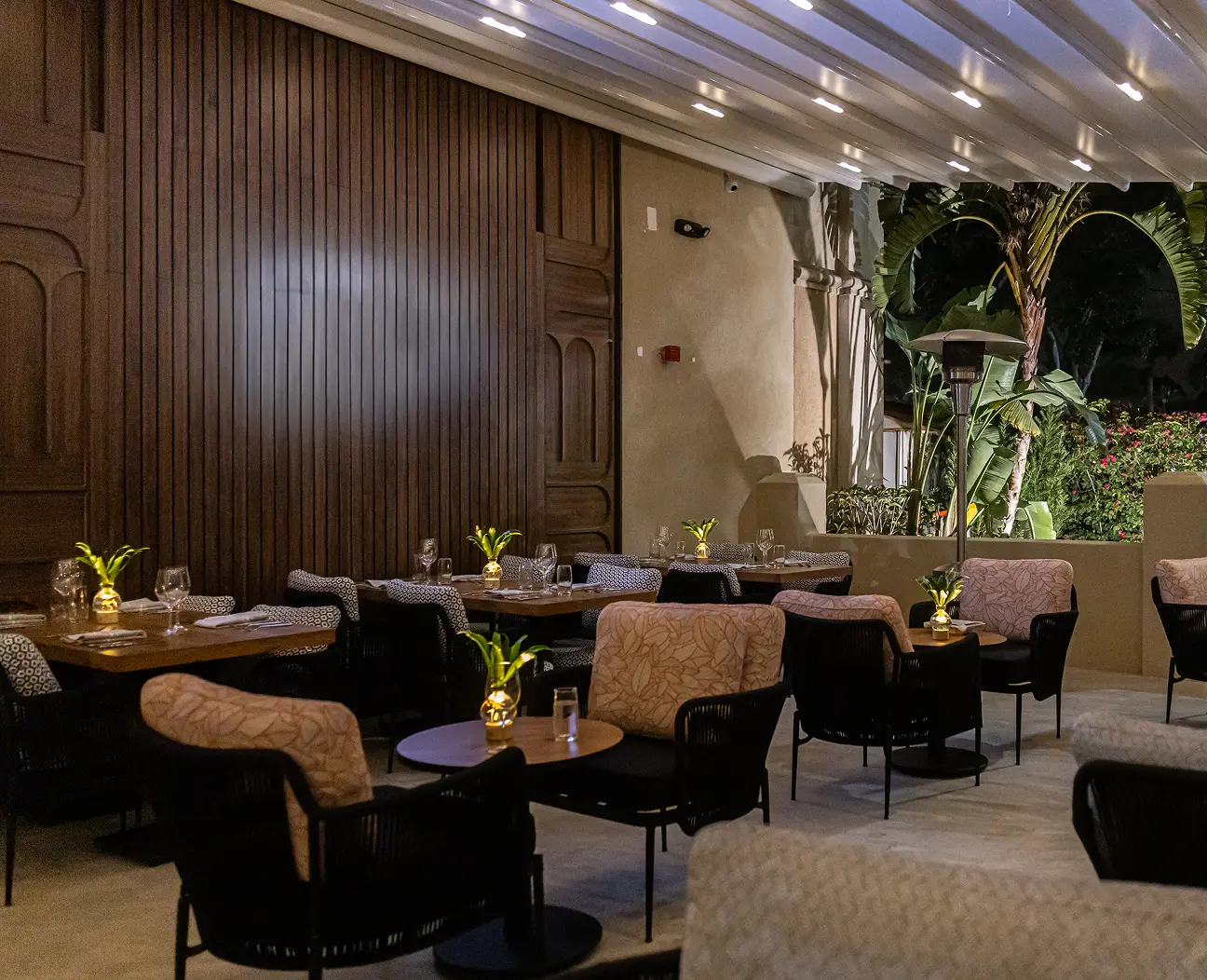 Vines by H private dining 2