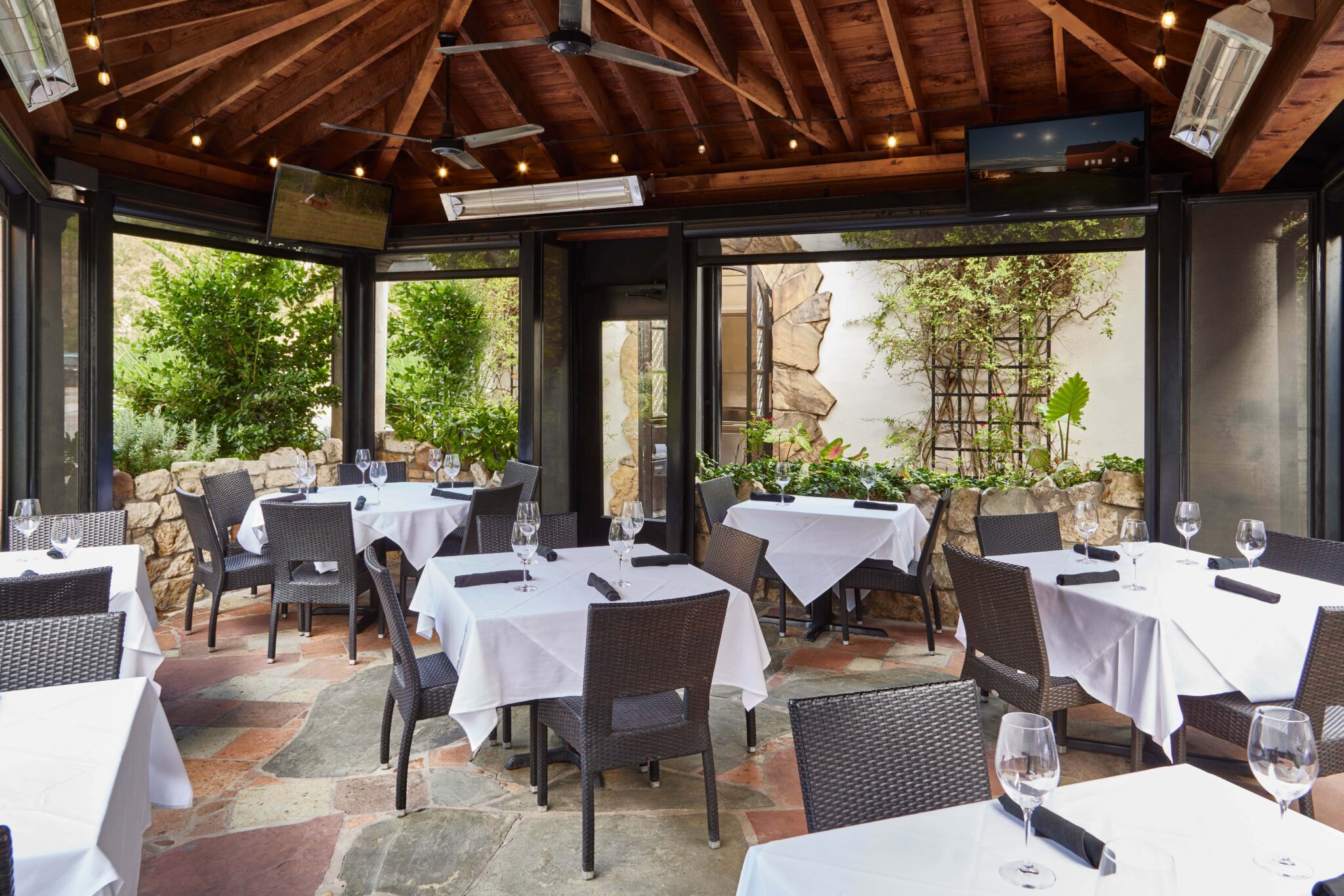 Al Biernat's Oak Lawn private dining