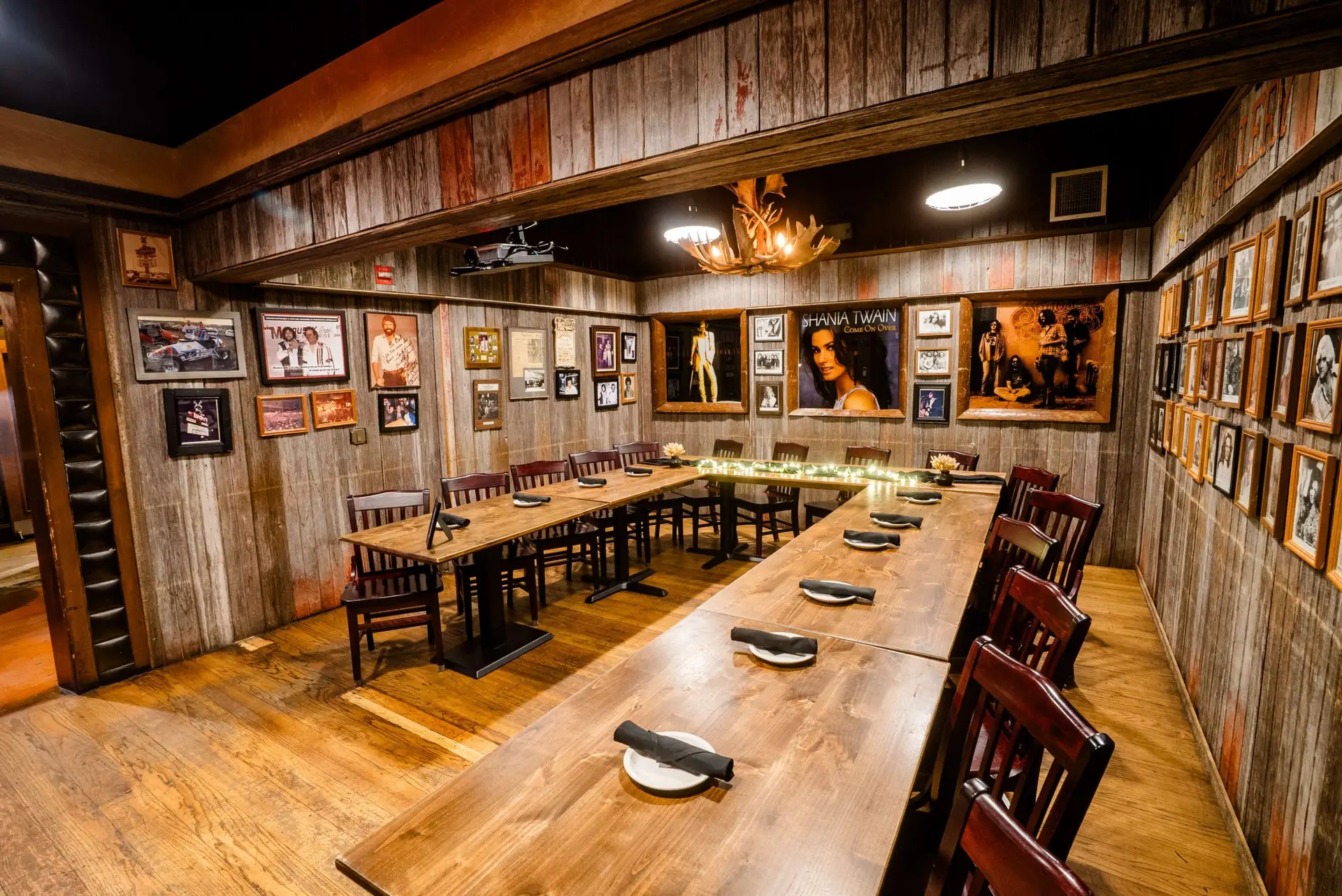 VIP Room at Bobby-Q BBQ Restaurant and Steakhouse