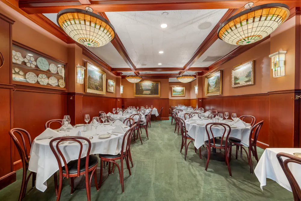 Cascade Room at Jake's Famous Crawfish