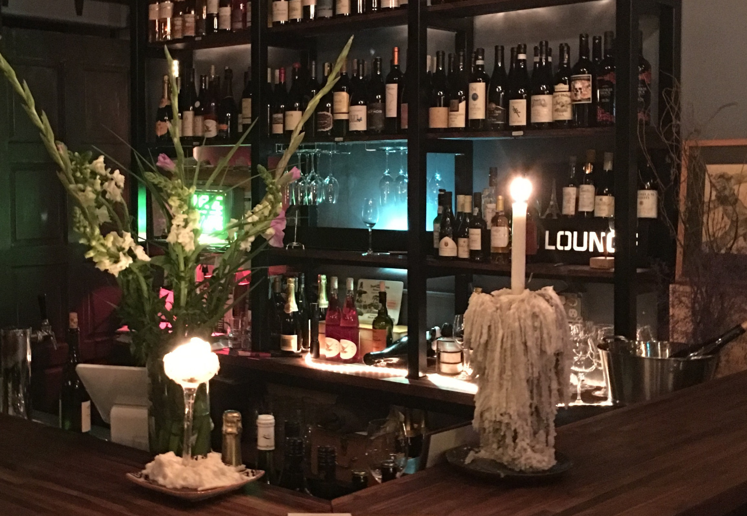 Interior restaurant (up to 25 seats) at C'est Si Bon! Bistro+Vins