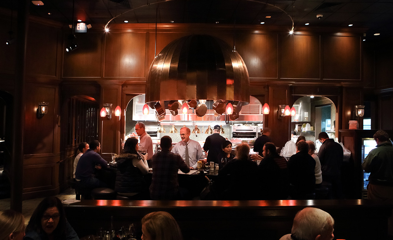 Winston's Grille private dining 2