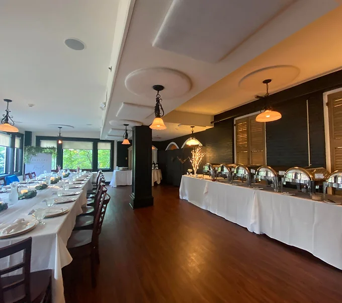 Champagne Room at Monroes Restaurant